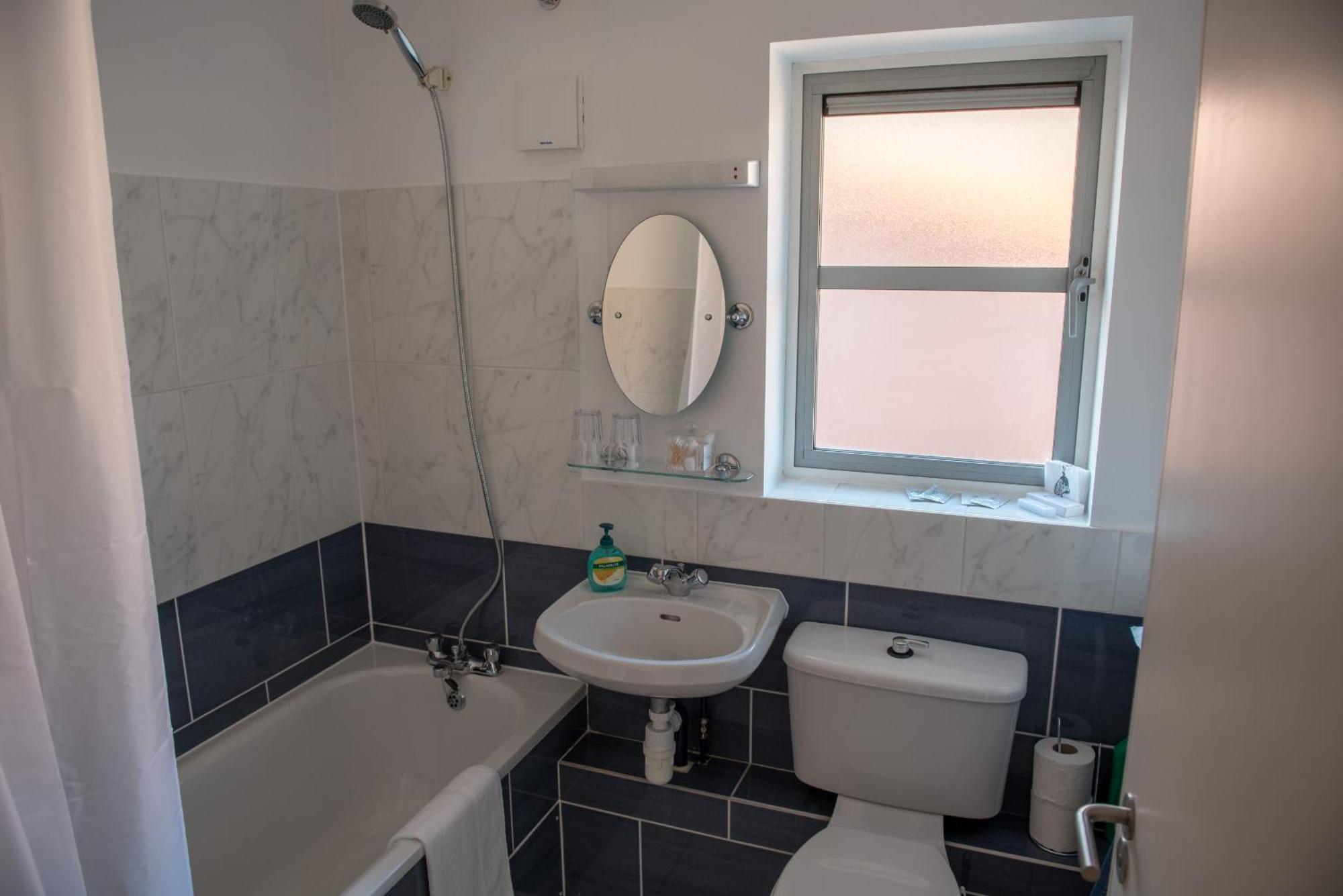 Toothbrush Apartments - Central Ipswich St Peters St 外观 照片